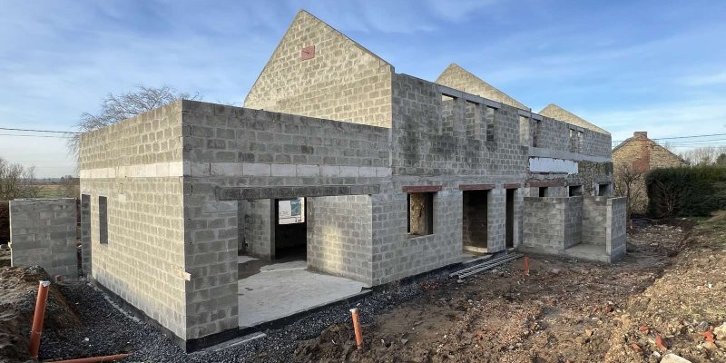 Prix des matériaux de construction en 2026 : faut-il attendre avant de lancer son chantier ?